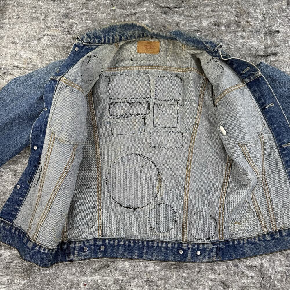 Vintage Levis Jacket Blue Denim Trucker Patch 71205 0217 Made USA Sz 36L WPL 423 - Picture 8 of 16